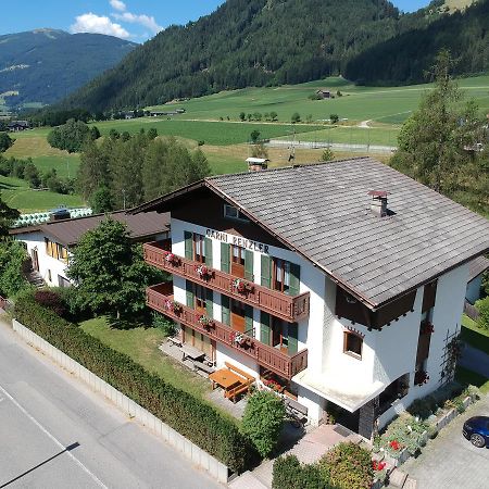 Garni Renzler Bed & Breakfast Rasun di Sopra Exterior foto