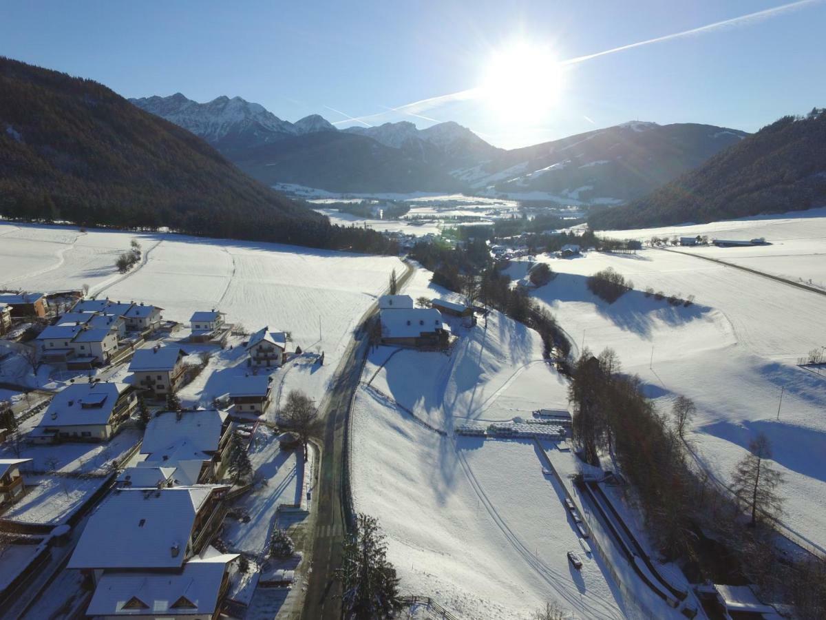 Garni Renzler Bed & Breakfast Rasun di Sopra Exterior foto
